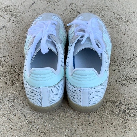 Adidas women’s Samba mint - Picture 4 of 6